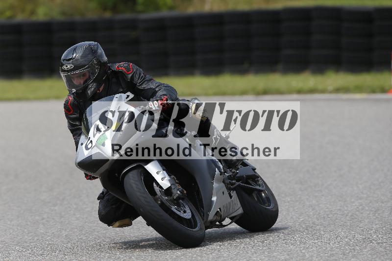 /24 08.06.2025 TZ Motorsport ADR/Gruppe gruen/64